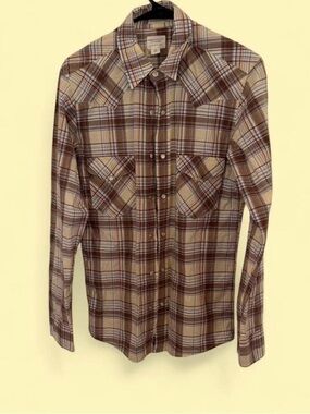 American Eagle Outfitters Brown and Cream Plaid Button-Down Shirt